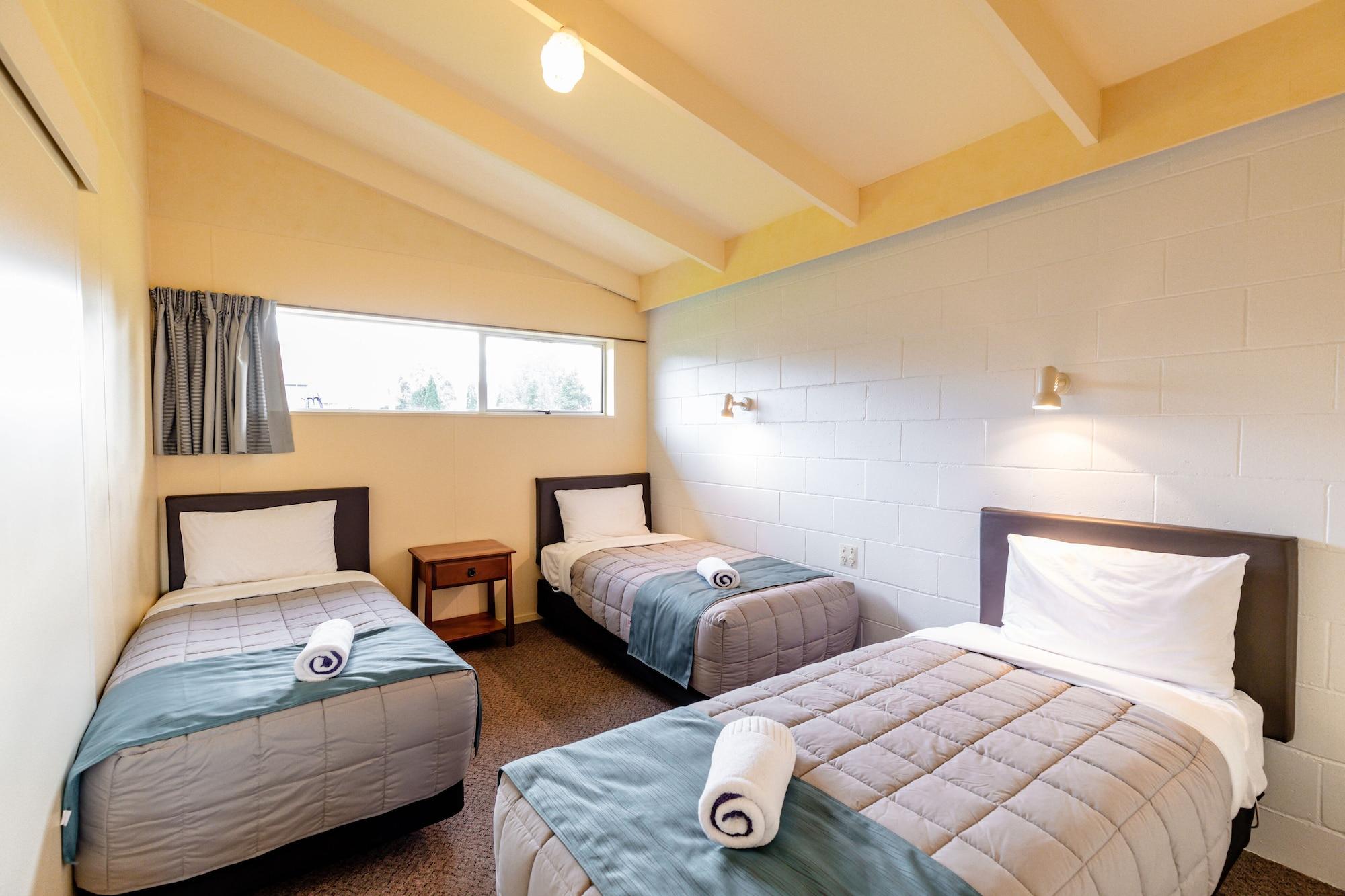 Alpine View Motel Te Anau Ngoại thất bức ảnh